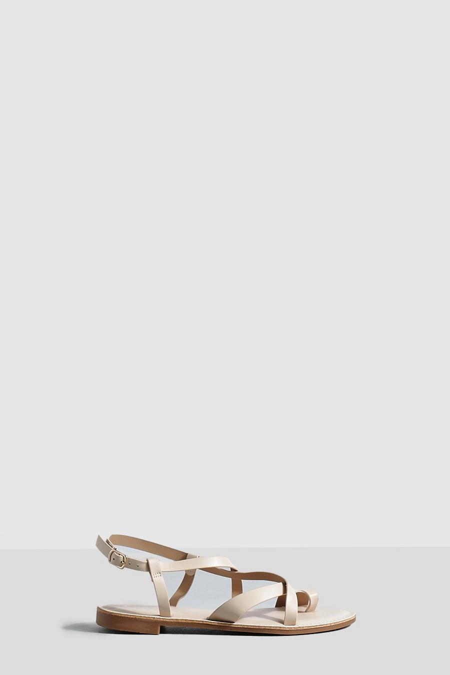 Nude Toe Loop Detail Flat Sandals