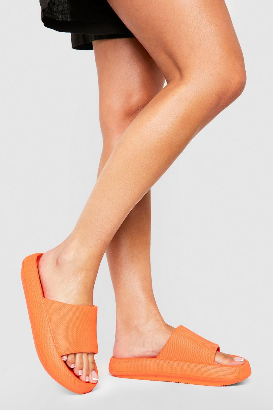 Orange Stevige Slippers image number 1