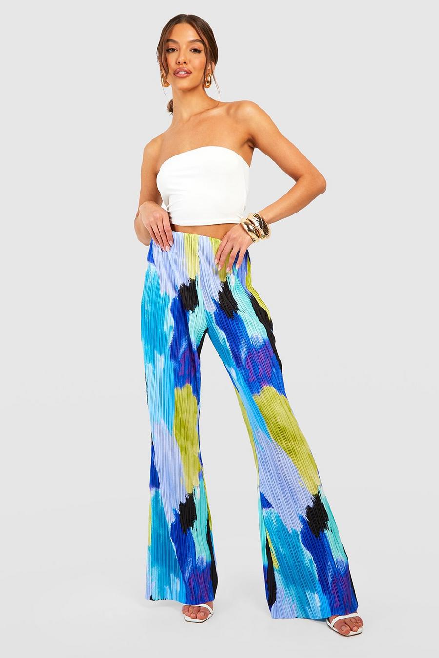 Abstract Plisse Flared Trousers image number 1
