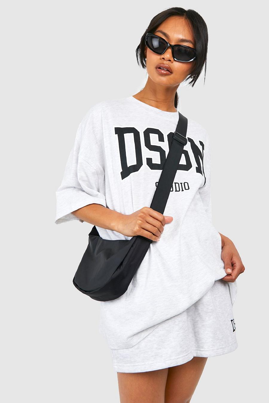 T-Shirt mit Dsgn Studio Slogan & Shorts, Ash grey