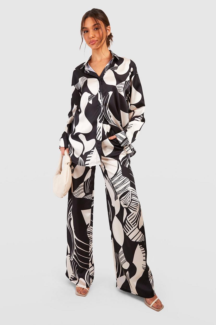 Black Mono Abstract Print Relaxed Fit Wide Leg Pants image number 1