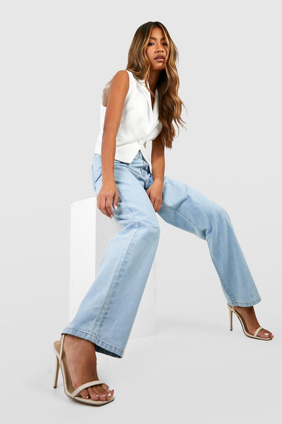 Bleached blue Comfortable crop jeans Cream you can dress up or wear more casual
