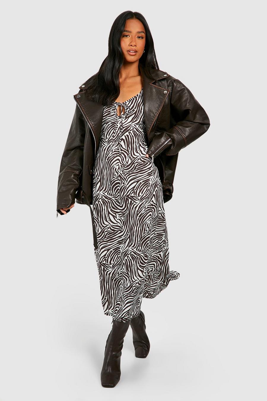Chocolate Petite Woven Animal Print Flare Sleeve Midi Dress image number 1