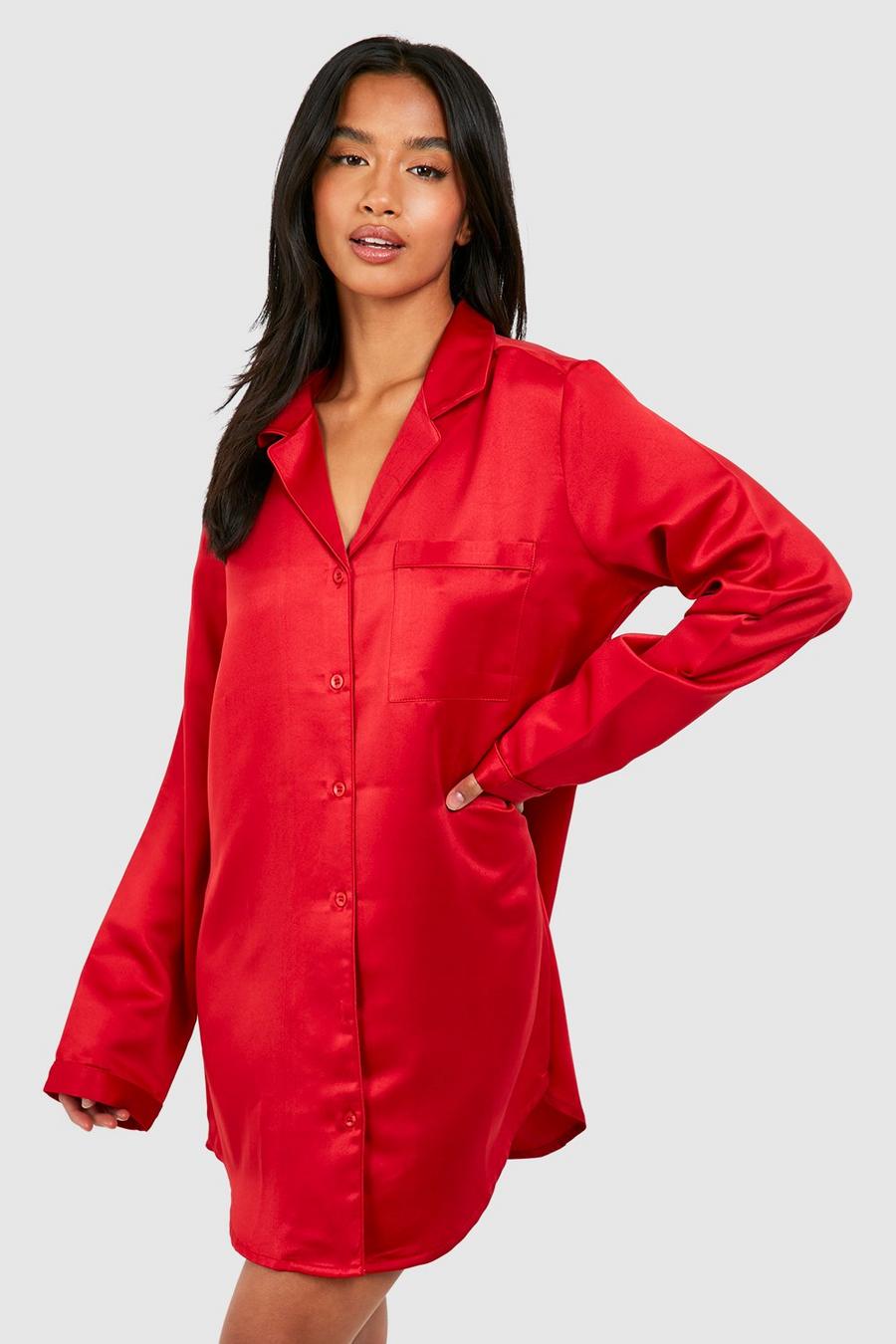 Petite Satin-Nachthemd mit Knöpfen, Red