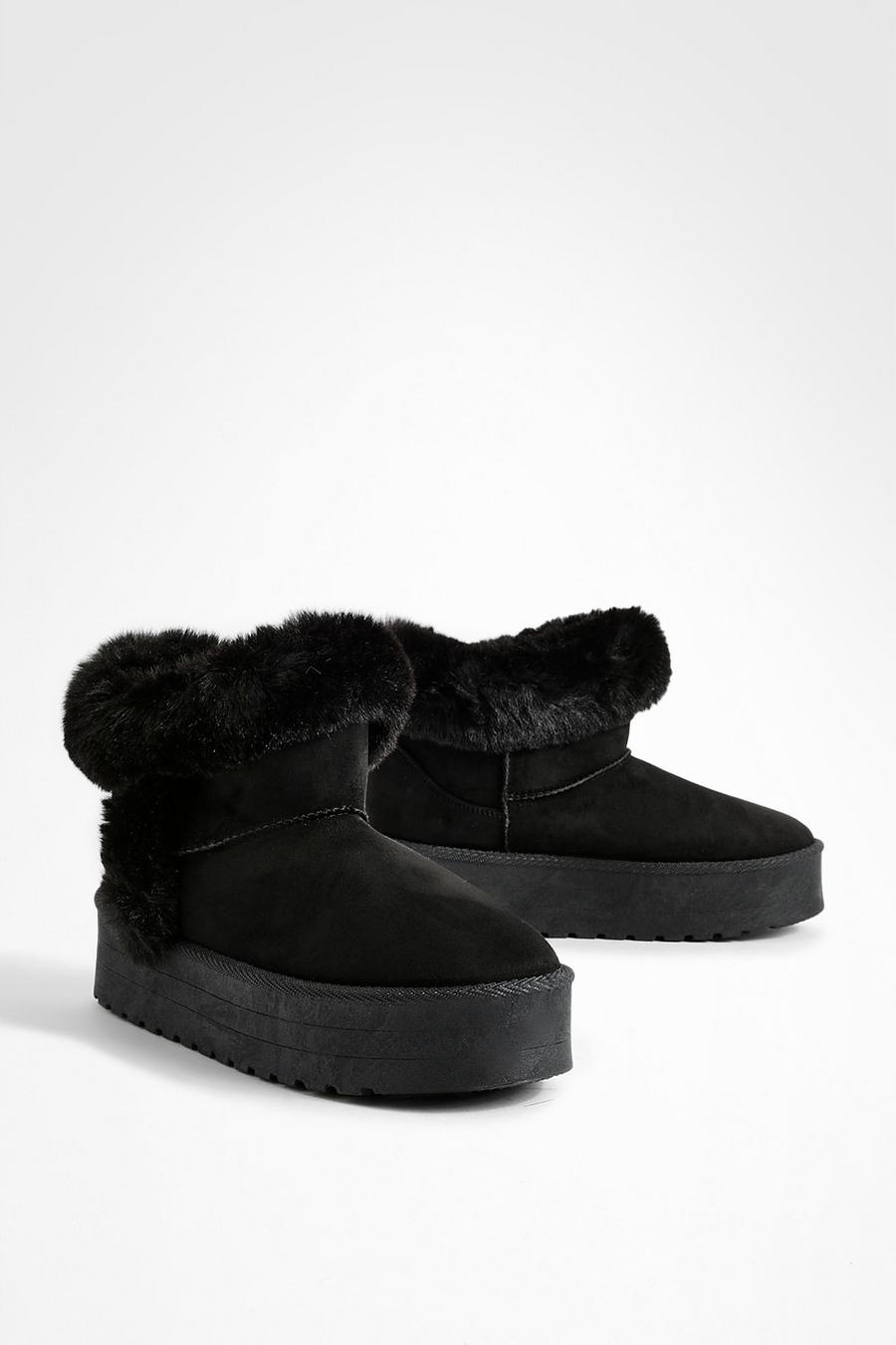 Black Fur Lined Cozy Platform Boots