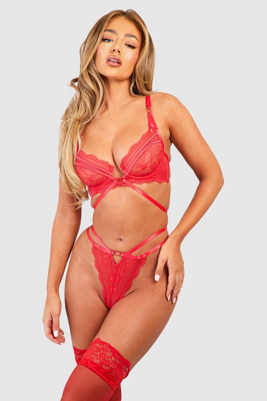 Red Heart Detail Thong