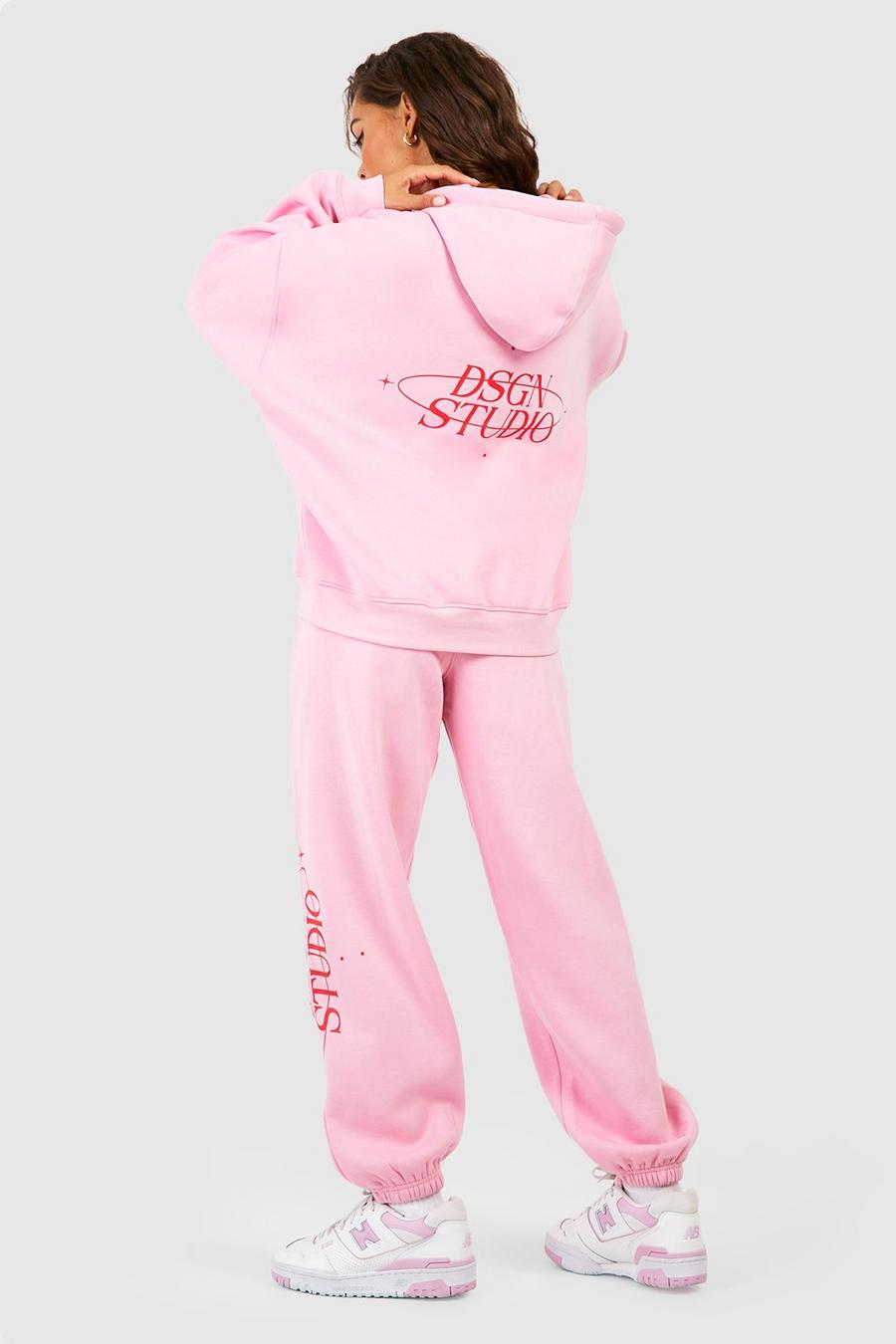 Tuta sportiva con slogan Dsgn Studio e cappuccio, Light pink image number 1
