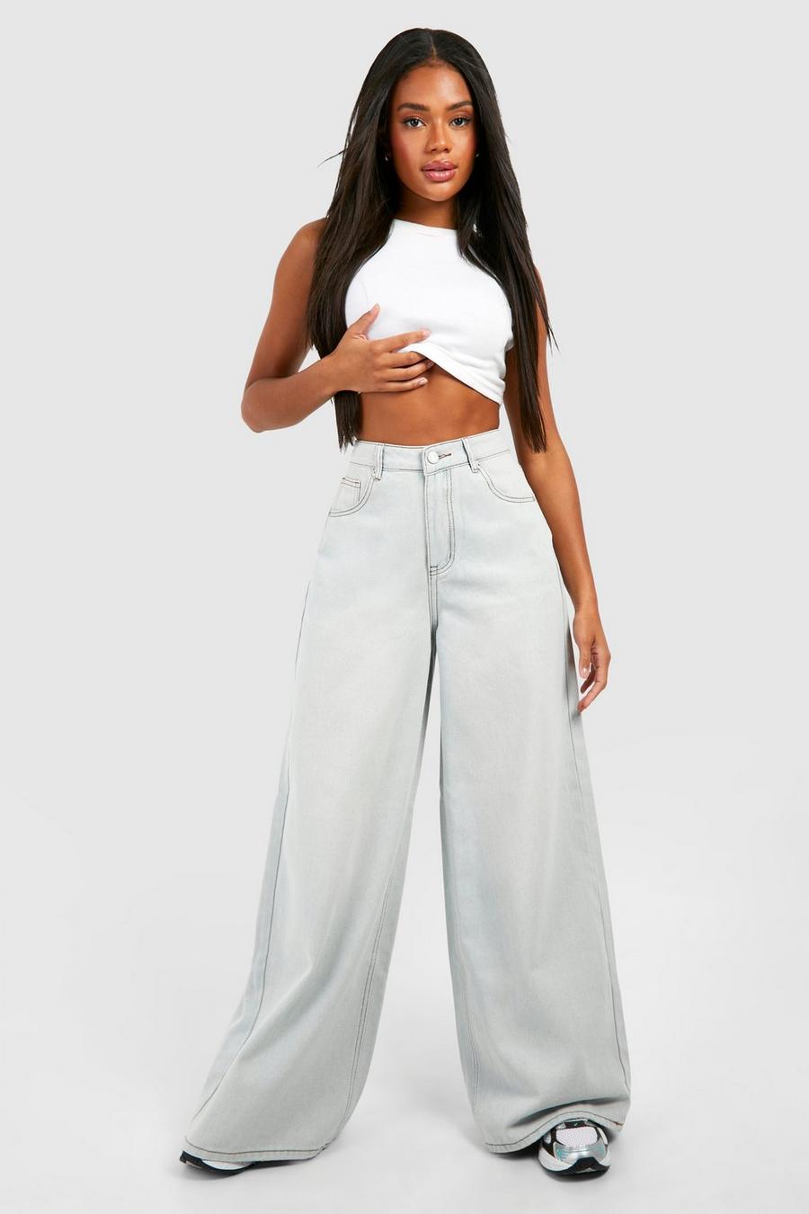 Bleach wash Mid Rise Palazzo Leg Jeans  image number 1