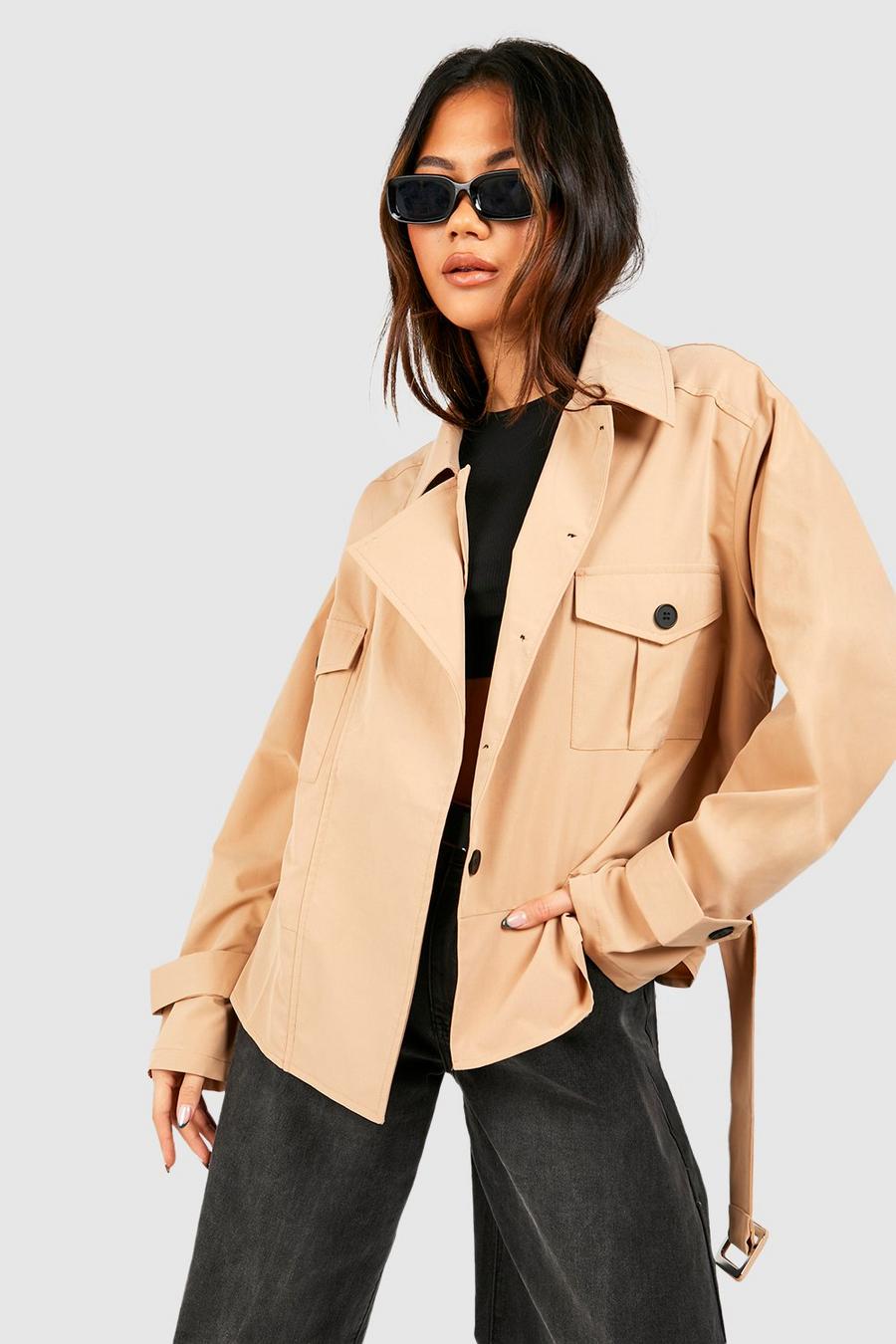 Trench court utilitaire, Camel