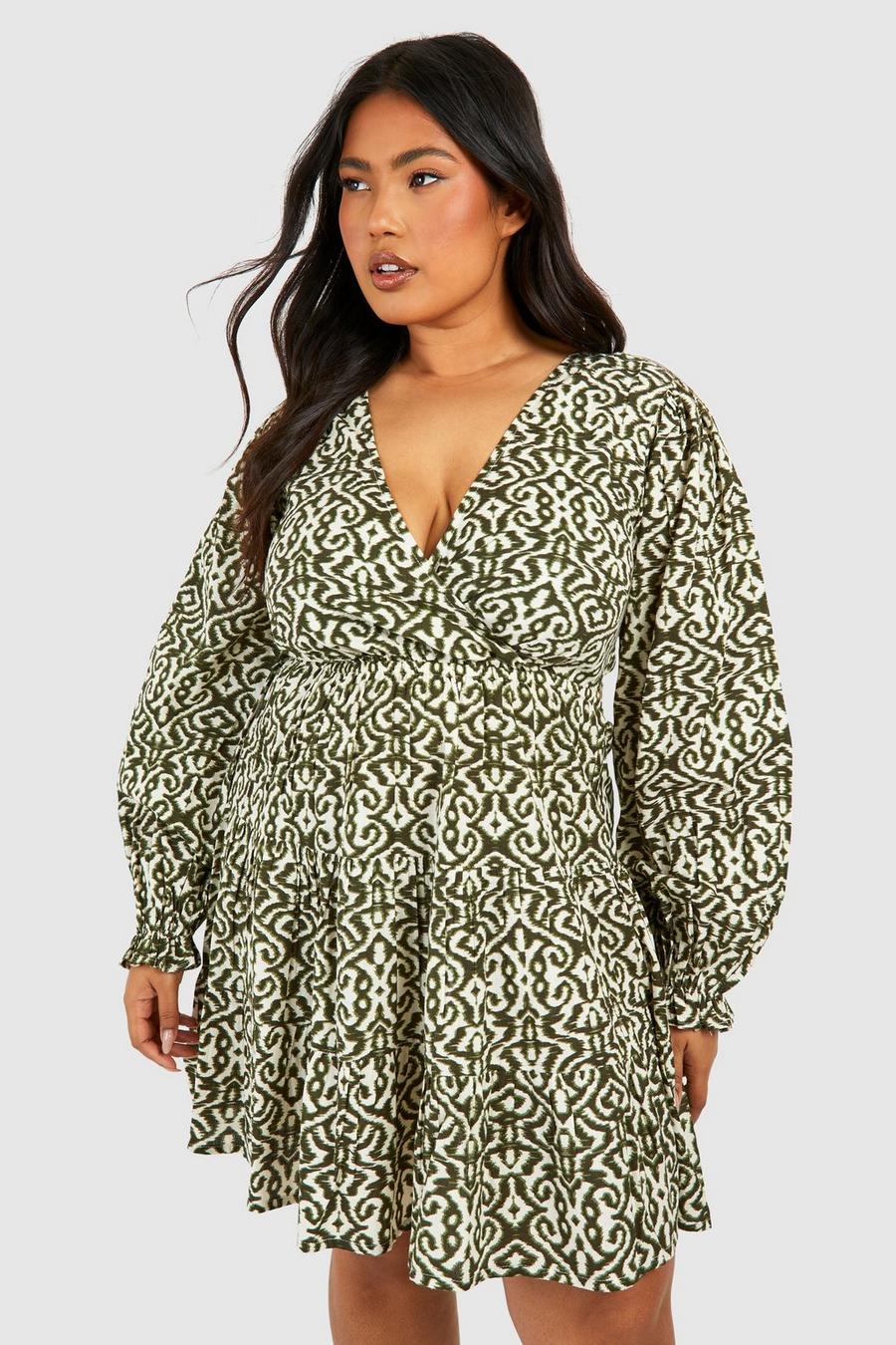Green Plus Linen Feel Abstract Print Plunge Tiered Mini Dress