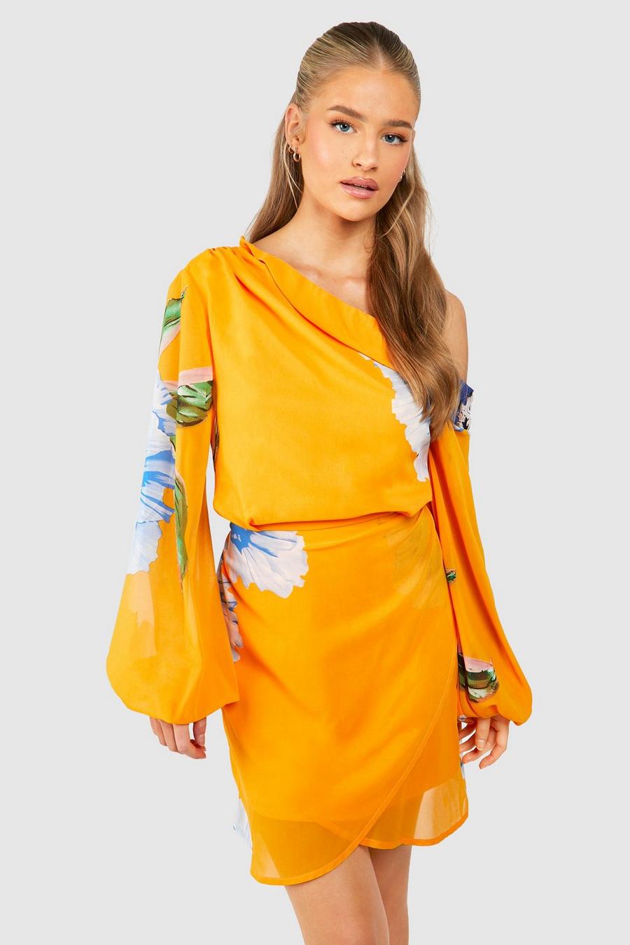 Vestido mini de chifón con un hombro descubierto y estampado de flores, Yellow
