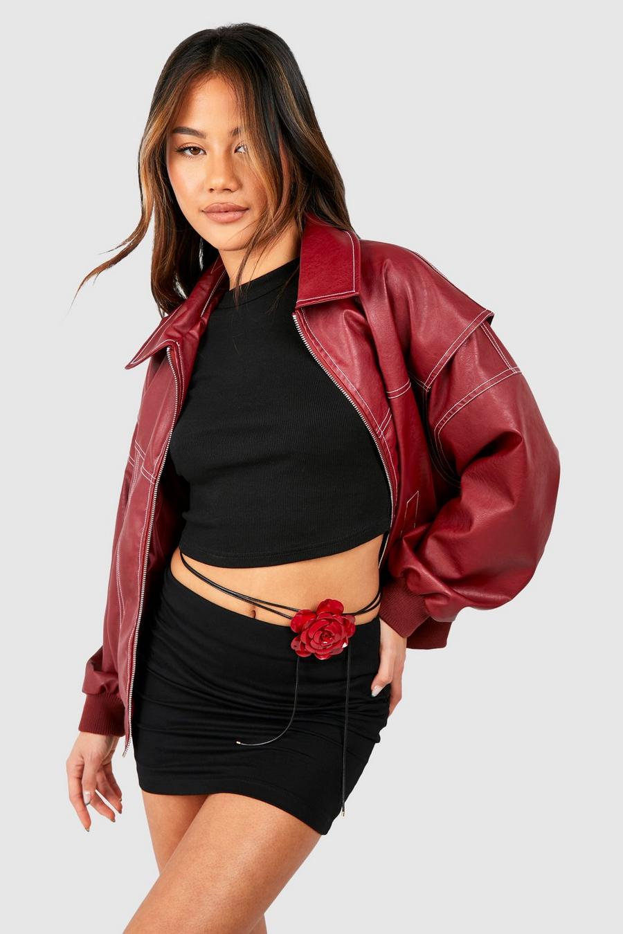 Cinturón de pana a la moda con ramillete de rosas, Red image number 1