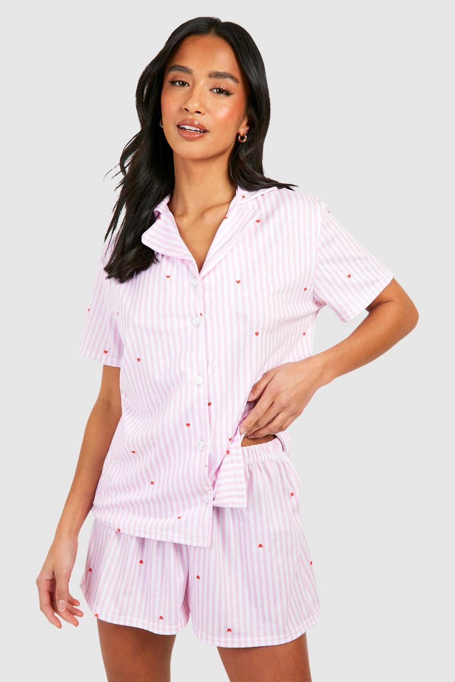 Pink Petite Pyjama Set Met Krijtstrepen En Korte Mouwen image number 1