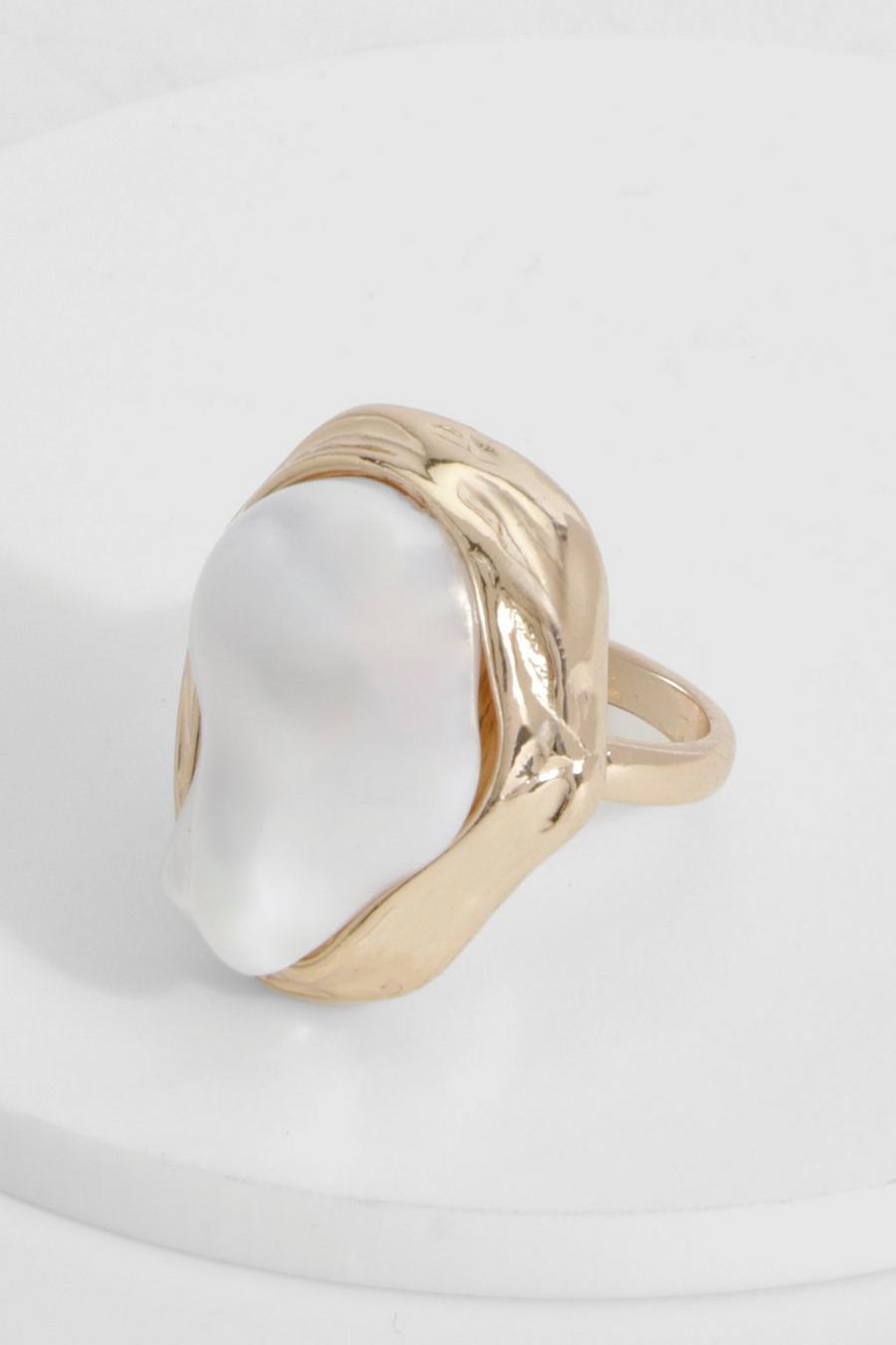 Gold Hammered Pearl Statement Ring  image number 1