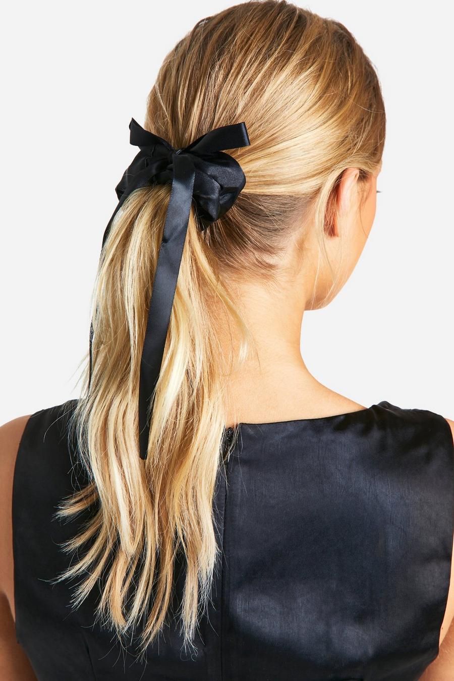 Black Bow Detail Scrunchie 