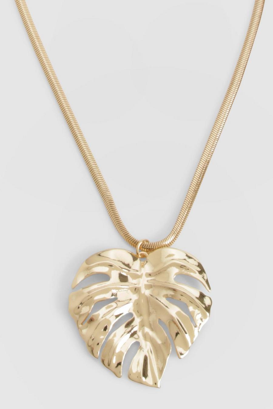Gold Oversized Leaf Detail Necklace image number 1