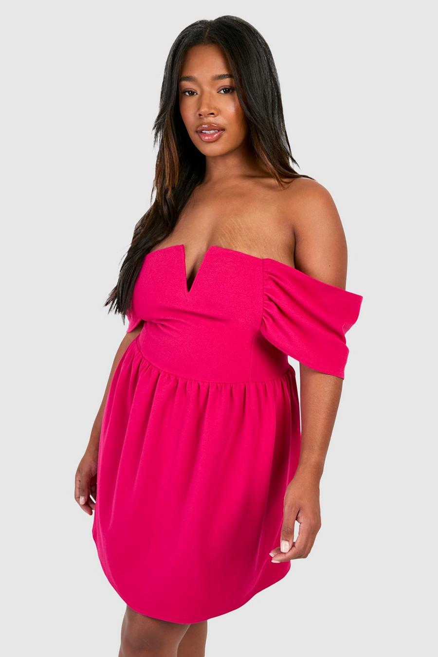 Hot pink Plus Bardot klänning med låg axelsöm image number 1