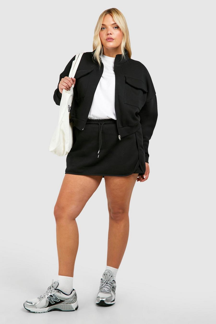 Chándal Plus con falda pantalón, cremallera y bolsillos cargo, Black image number 1