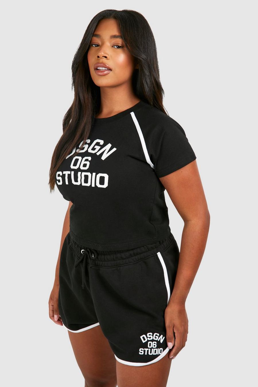 Conjunto Plus de pantalón corto y camiseta ajustada con ribete Dsgn Studio, Black image number 1