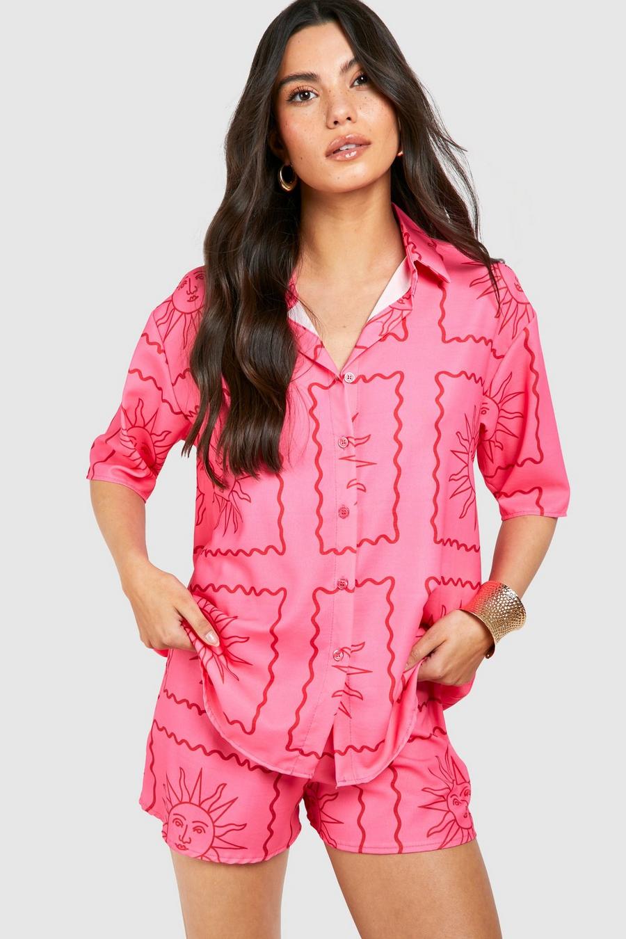 Ensemble à imprimé soleil avec chemise oversize et short, Hot pink image number 1