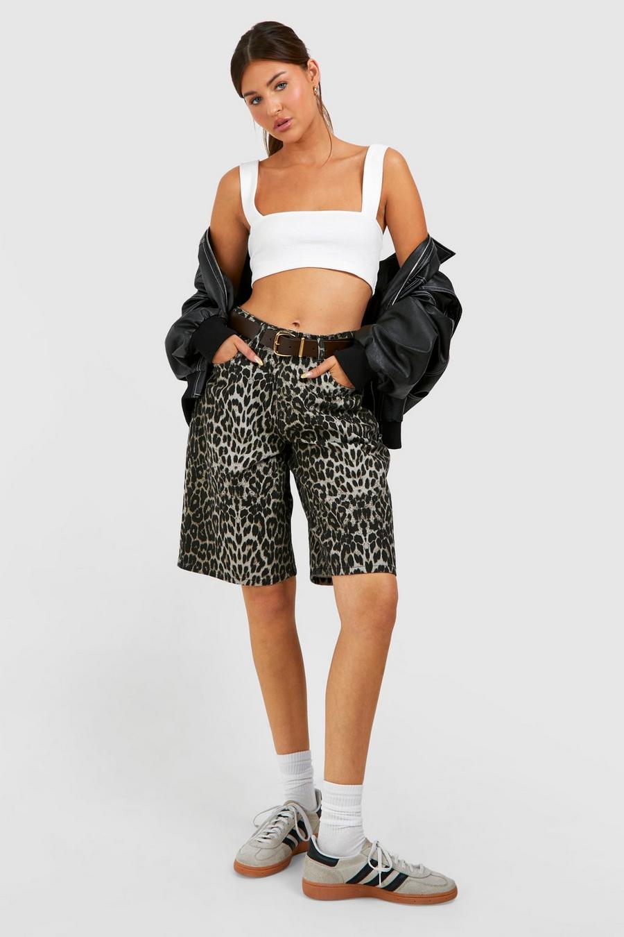 Short long en jean à imprimé léopard, Multi image number 1