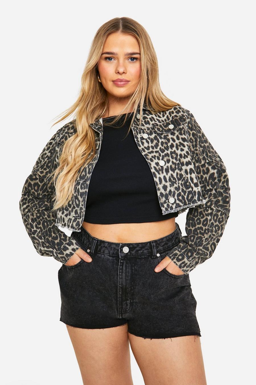 Leopard Plus Kort oversize jeansjacka med leopardmönster image number 1