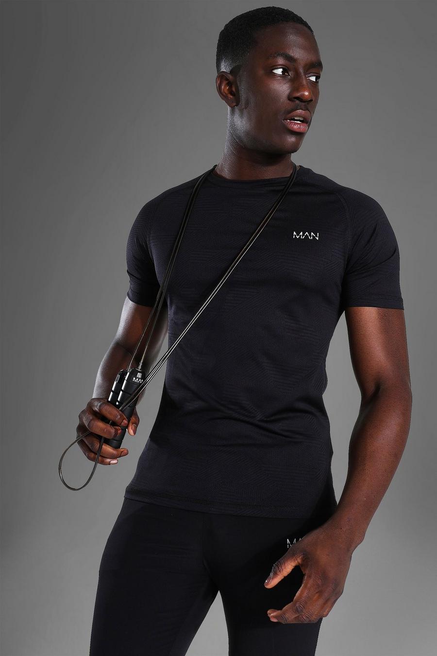 Camiseta MAN Active deportiva de ranglán ajustada al músculo, Negro