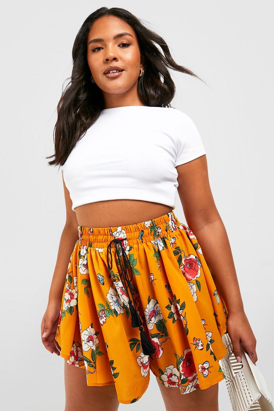Mustard Plus Floral Flowy Shorts image number 1