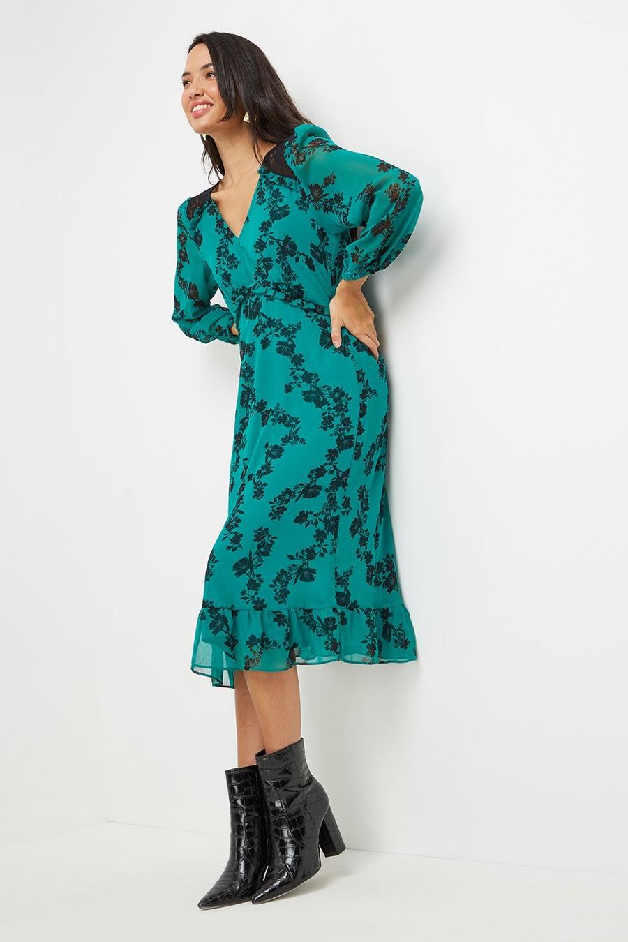 Trailing Floral Lace Shoulder Midi Dress