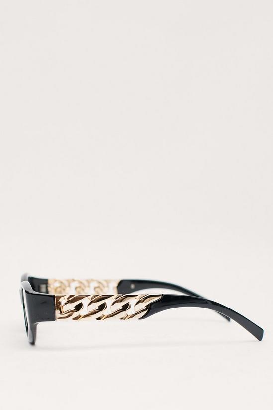 NastyGal Slim Cat Eye Curb Chain Detail Sunglasses 4