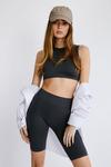 NastyGal Petite Seamless Cropped Top and Cycling Shorts Co-ords thumbnail 2