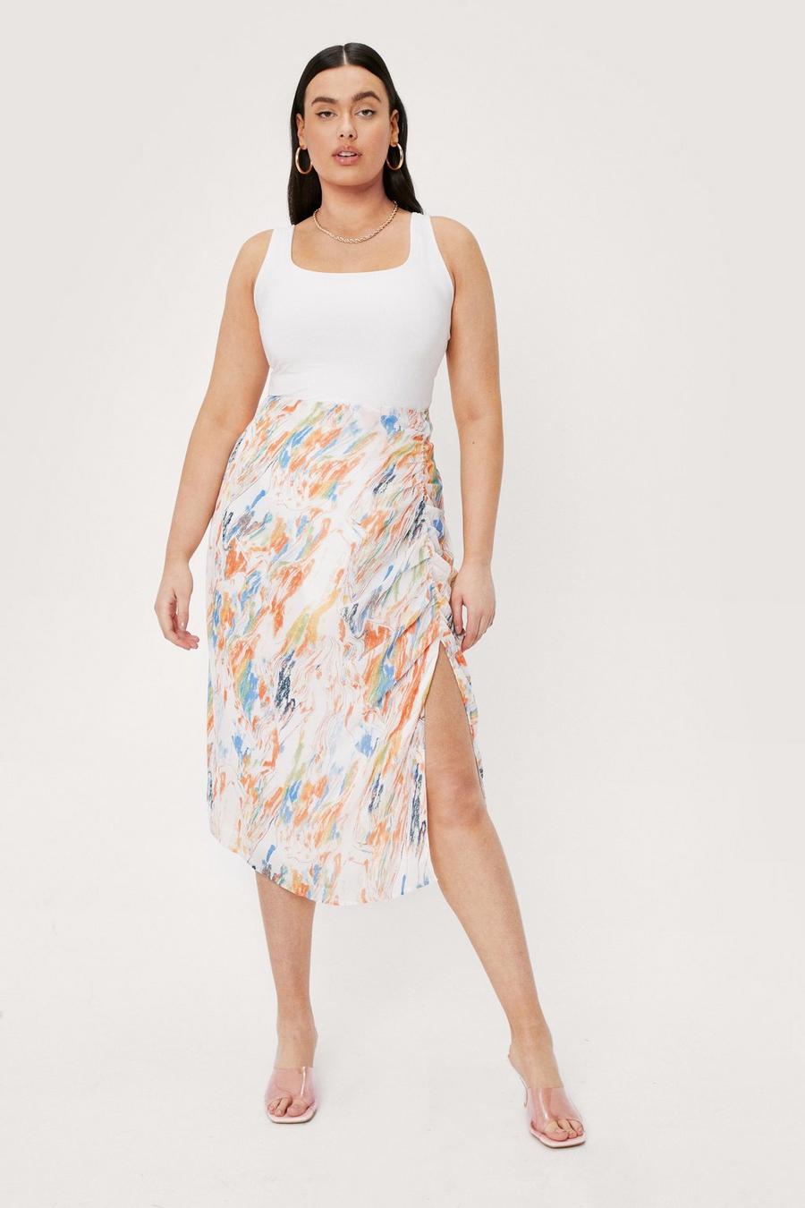 White Plus Size Abstract Print Ruched Midi Skirt