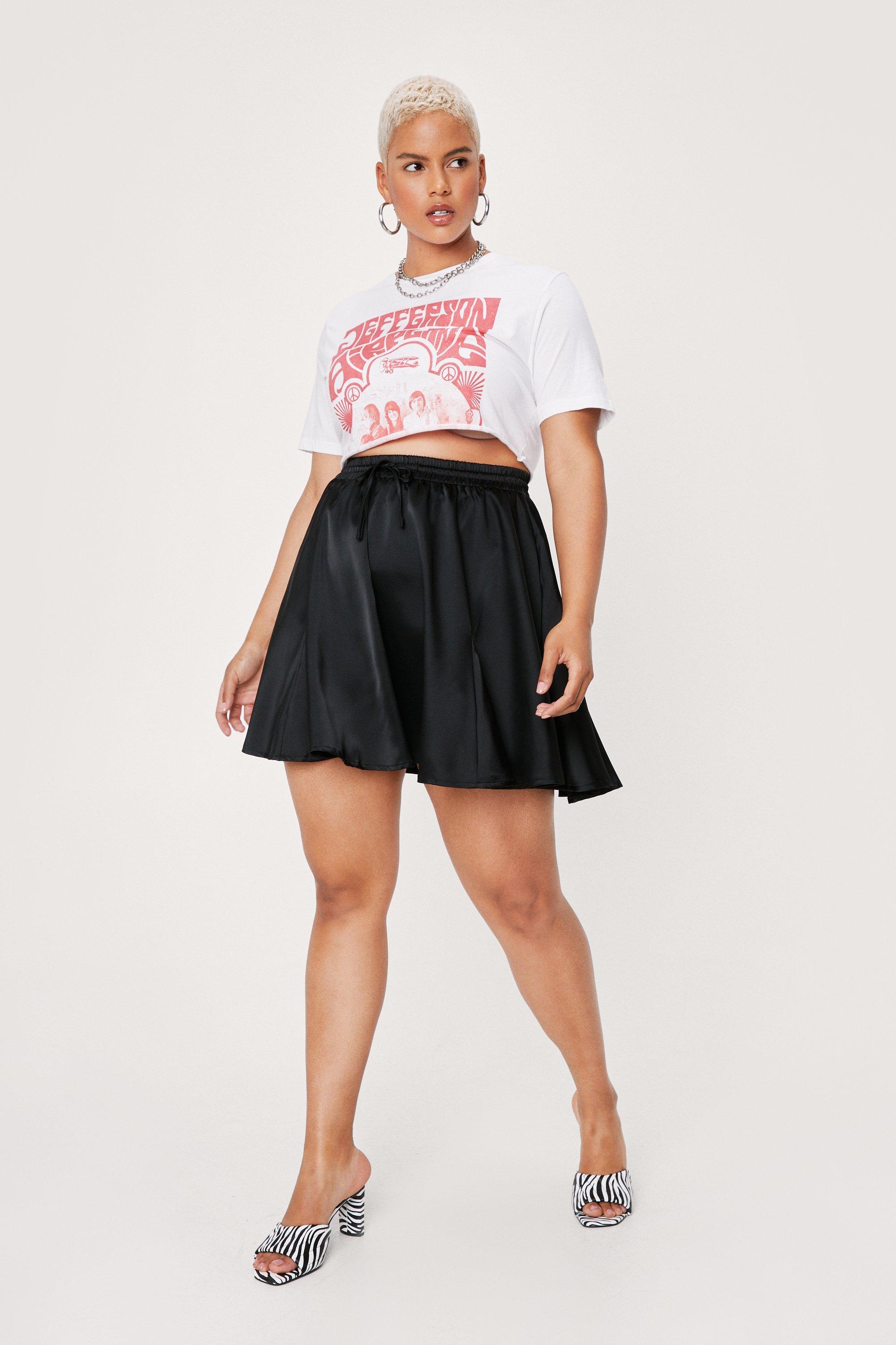 Boohoo plus hotsell size skater skirt