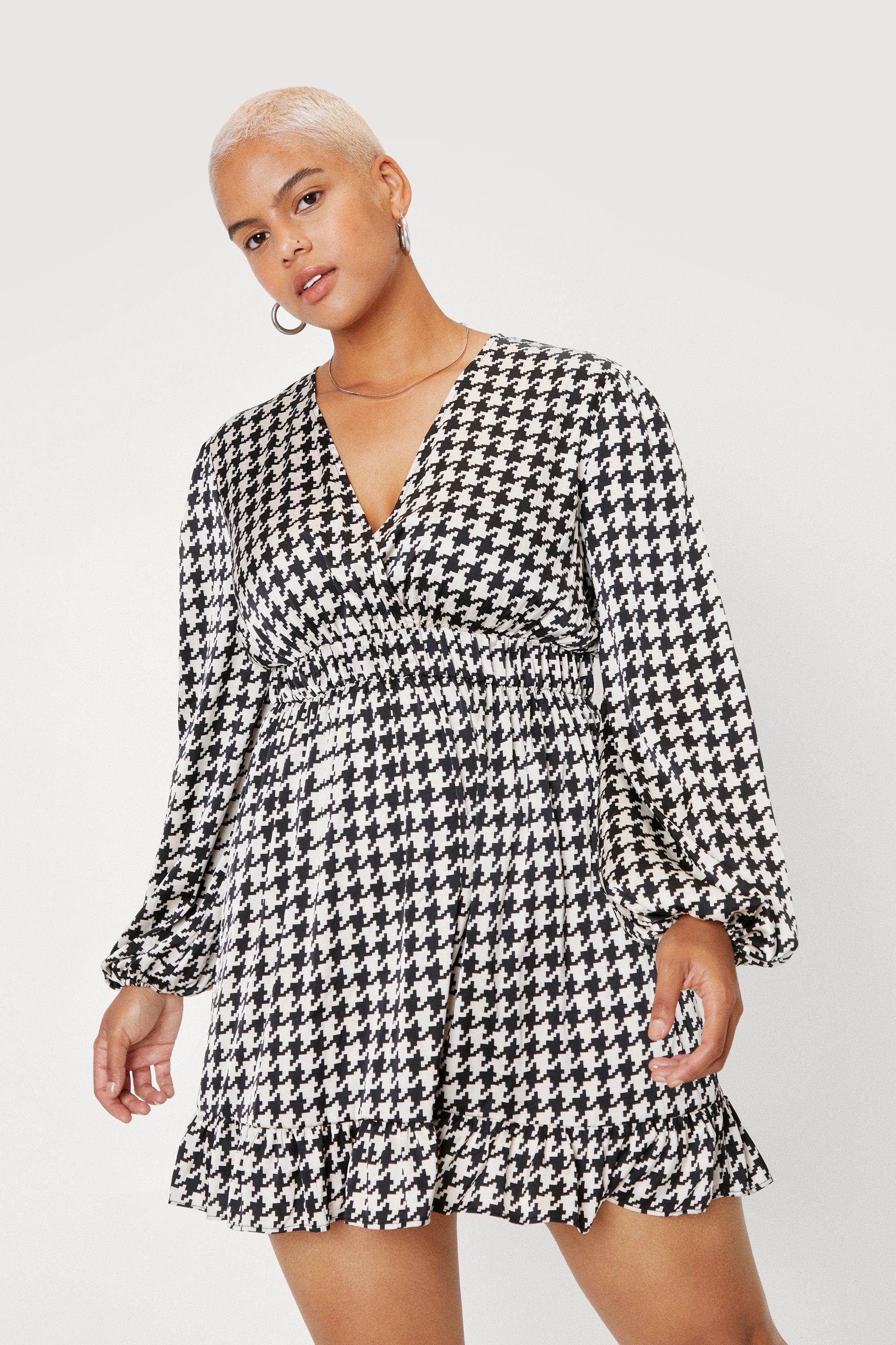 Boohoo dogtooth cheap dress