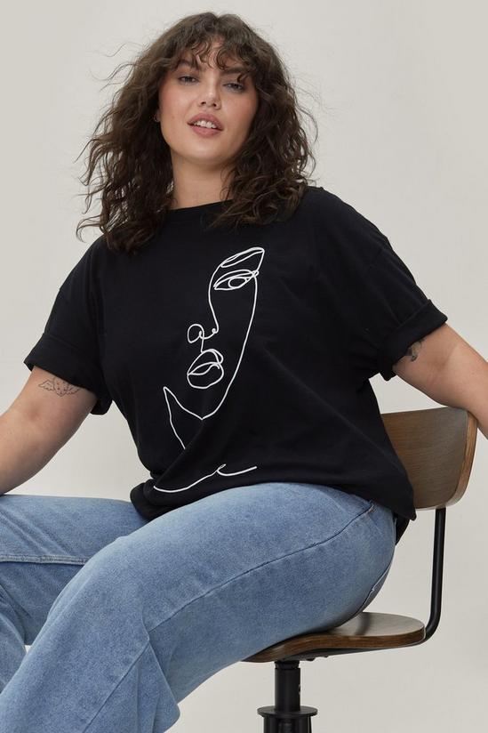 NastyGal Plus Size Crew Neck Graphic Face T-Shirt 1