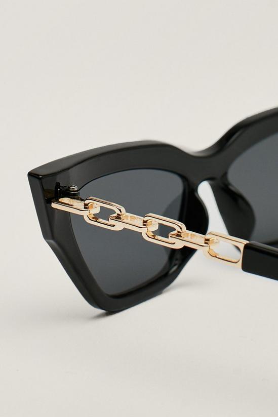 NastyGal Cat Eye Chain Detail Sunglasses 4
