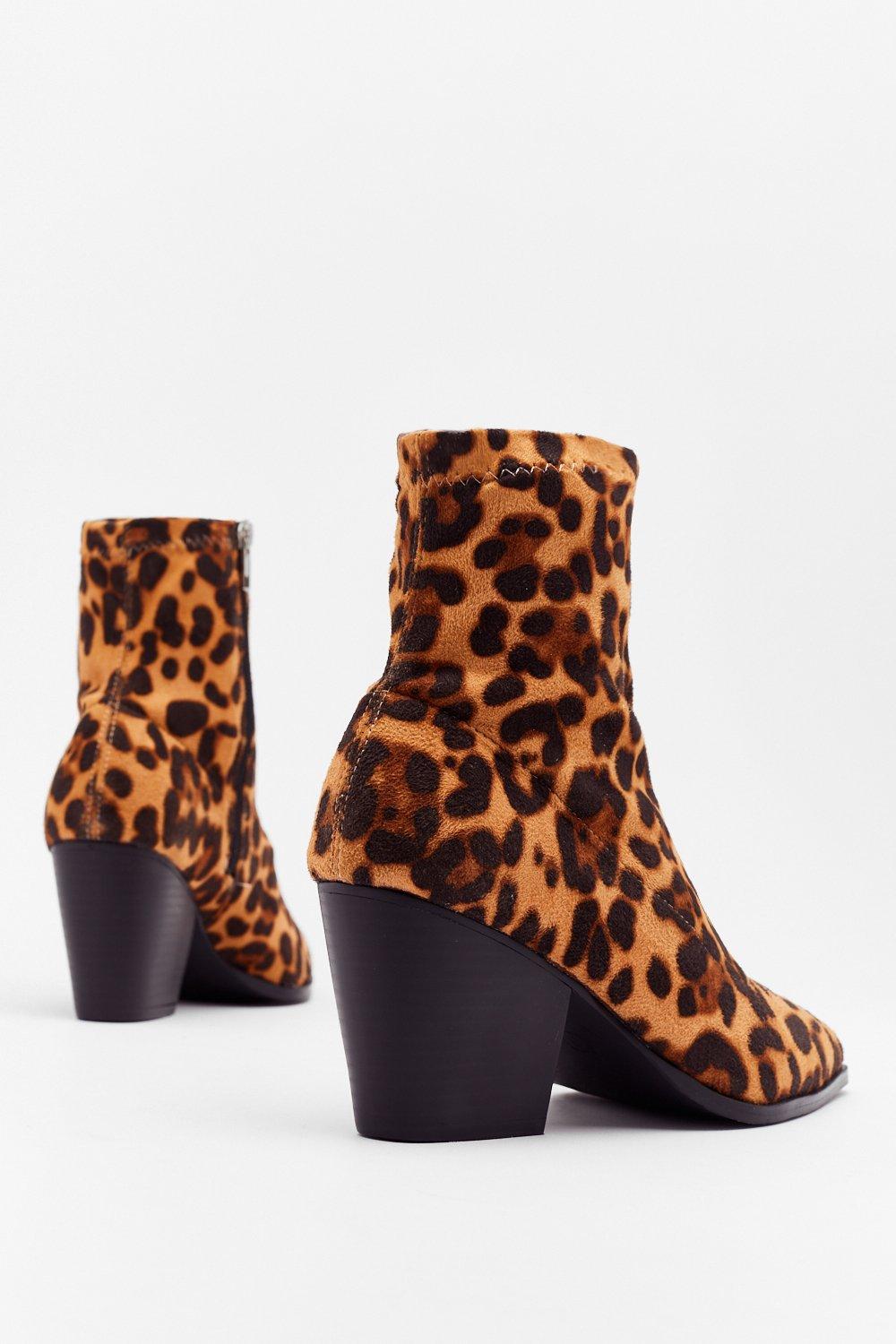 Boohoo leopard outlet boots