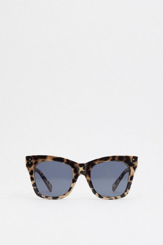 NastyGal Chunky Leopard Cat Eye Sunglasses 3