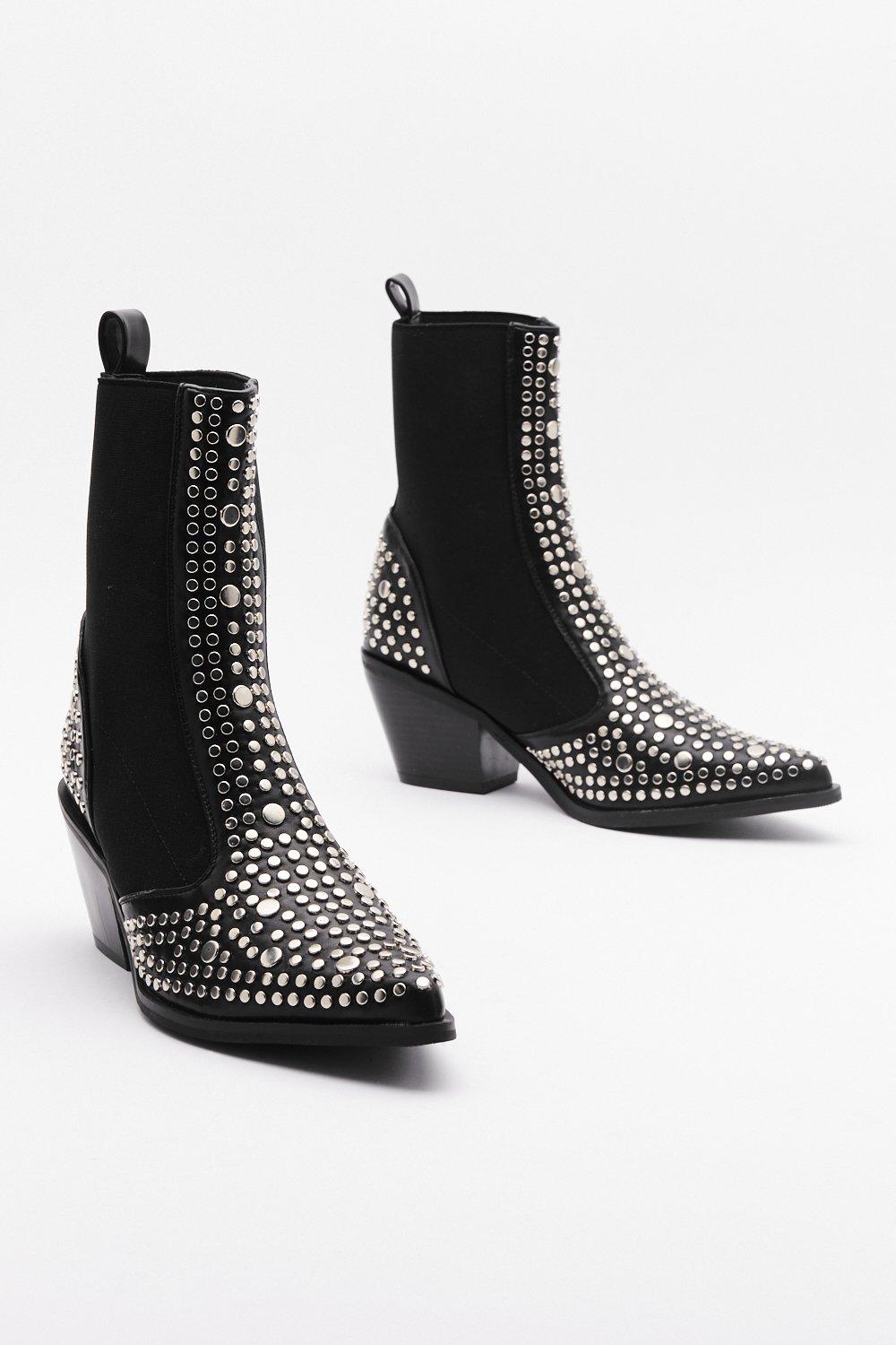 Maida black studded hot sale detail chelsea boots