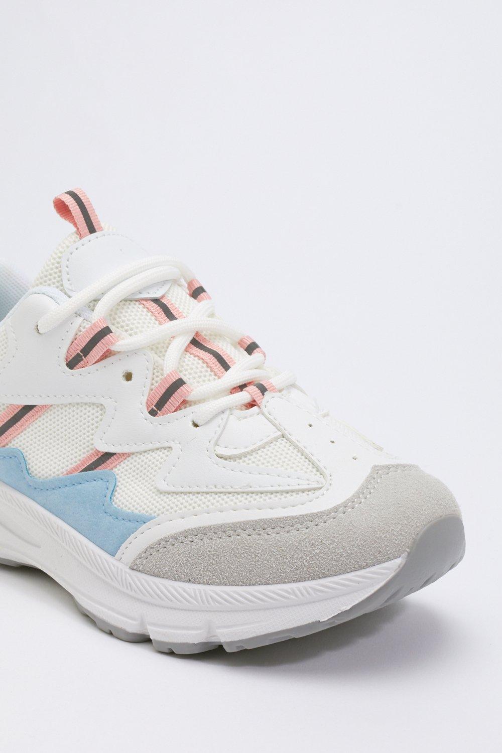 Chunky 2024 pastel sneakers