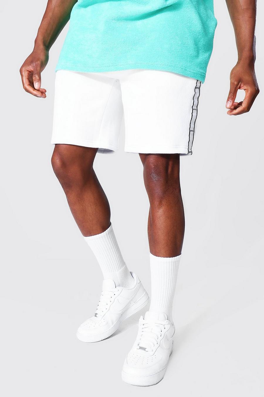 Pantalón corto Offcl Regular de tela jersey con franja lateral, White image number 1
