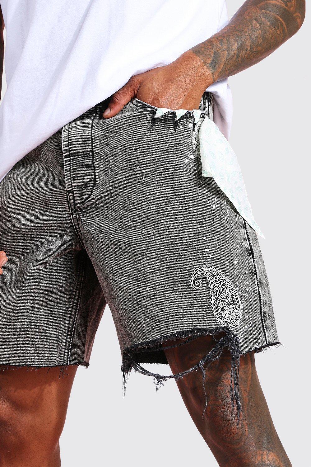 Relaxed Fit Jean Short With Paisley