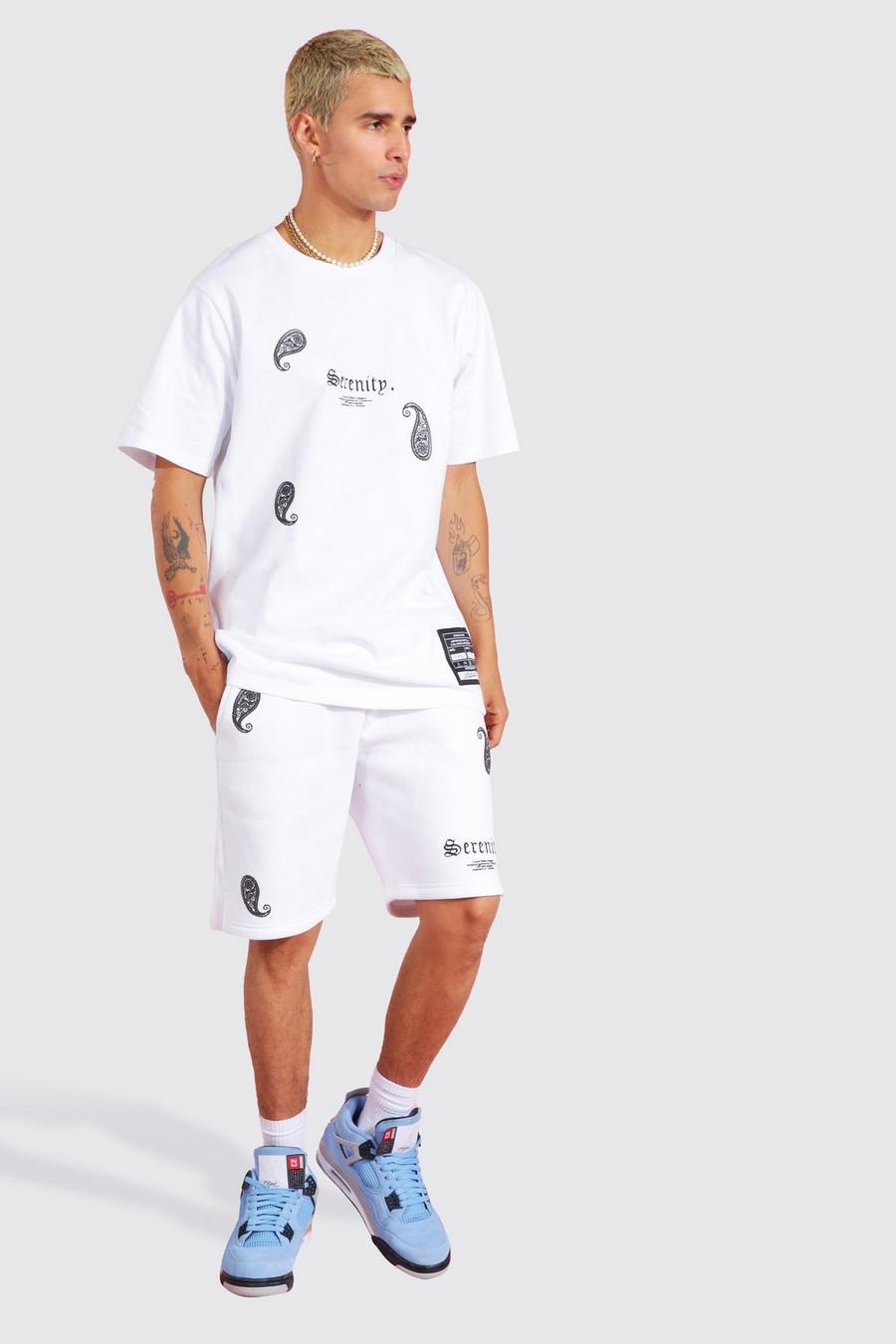 White Mönstrat set med shorts och brodyr image number 1