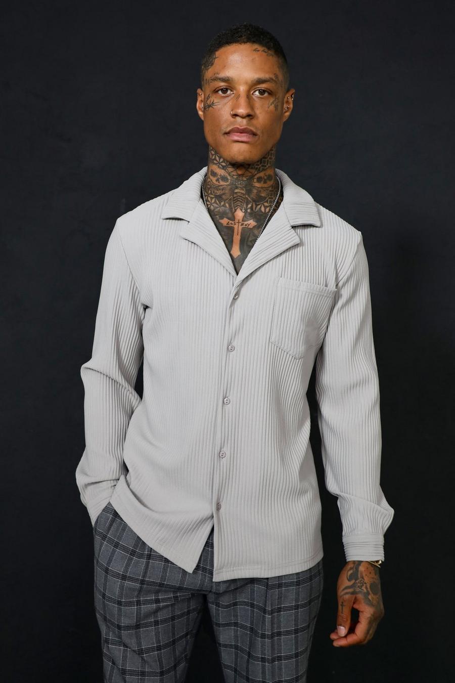 Light grey gris Long Sleeve Revere Pleated Shirt image number 1