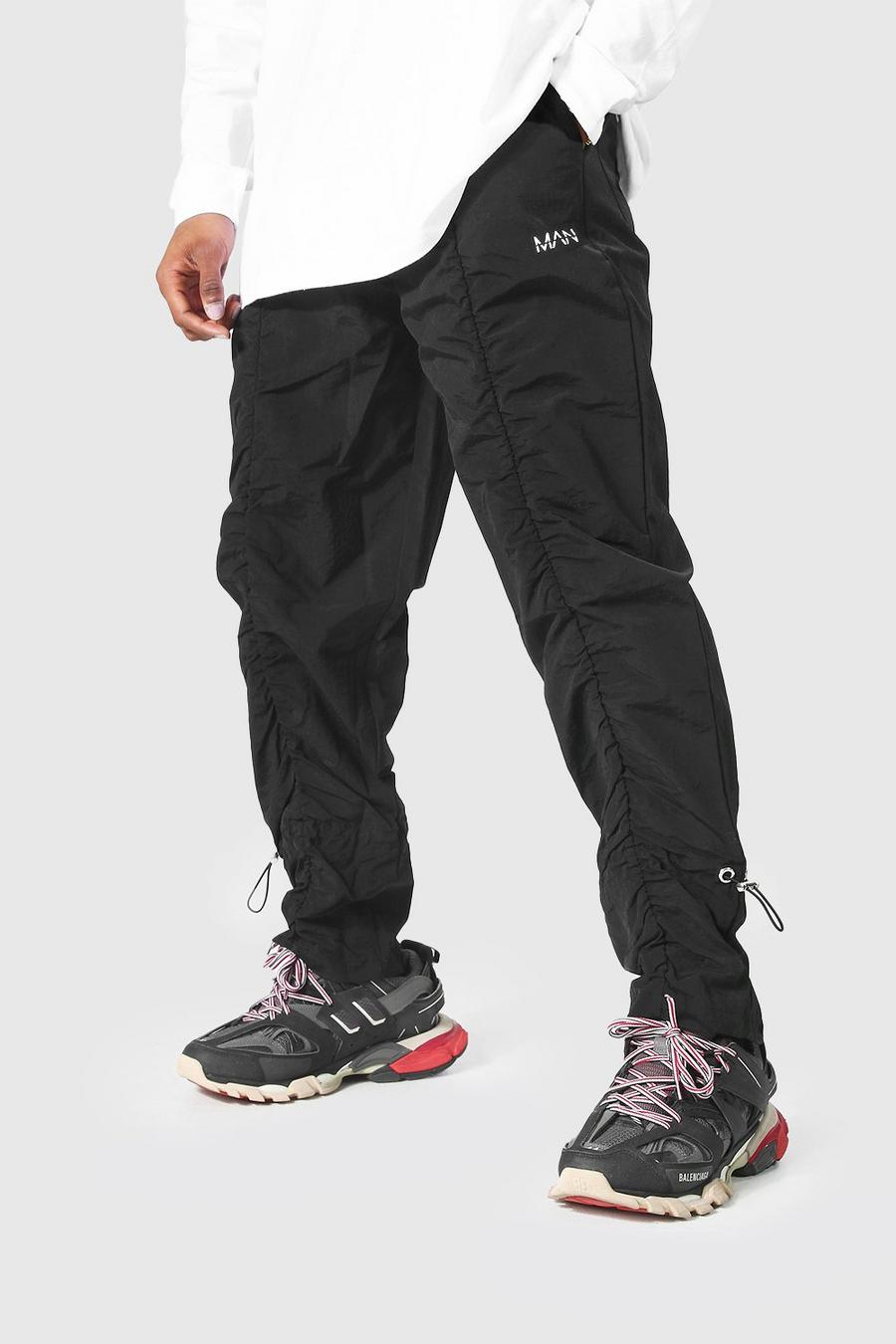 Black noir Man Straight Leg Ruched Shell Trouser image number 1