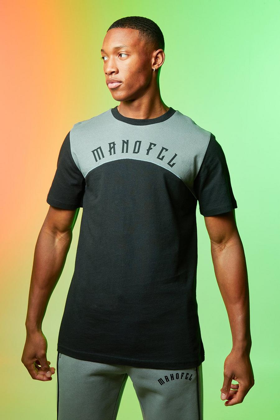 Black svart MAN Ofcl T-shirt i slim fit med blockfärger image number 1