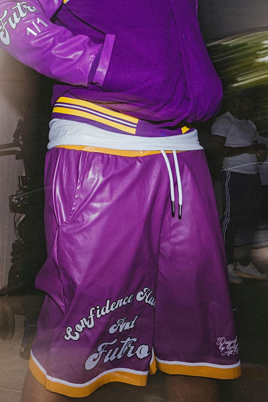 Baseball-Shorts in Wetlook-Optik mit Slogan-Print, Violett purple image number 1