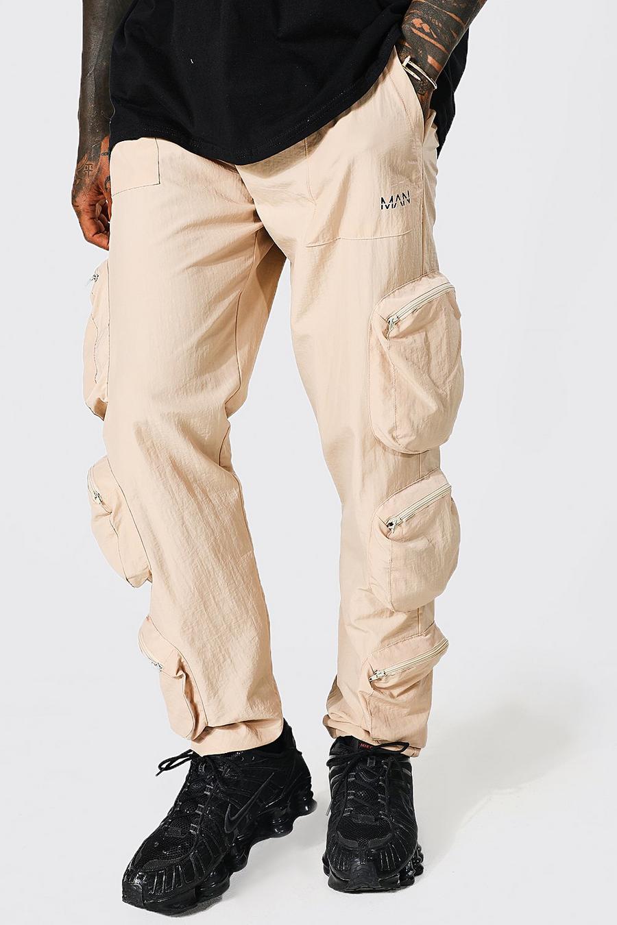 Pantalon cargo à poches multiples - MAN, Stone image number 1