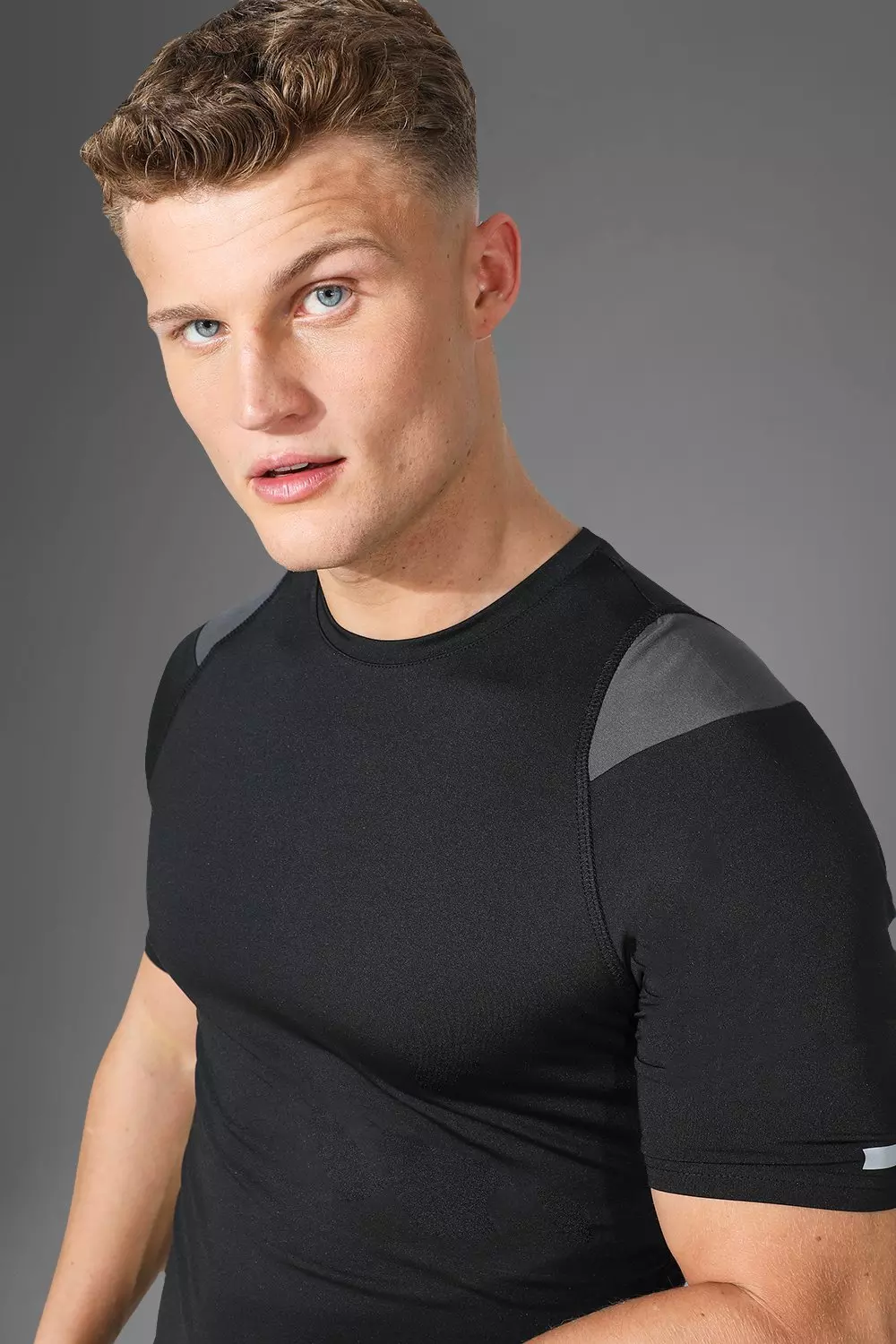 Black Man Active Gym Contrast Compression T Shirt alternative image