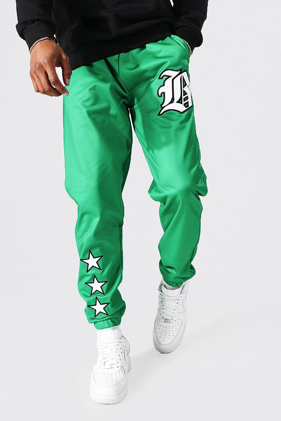 Pantalón deportivo Regular de tejido por urdimbre universitario con emblema, Green image number 1
